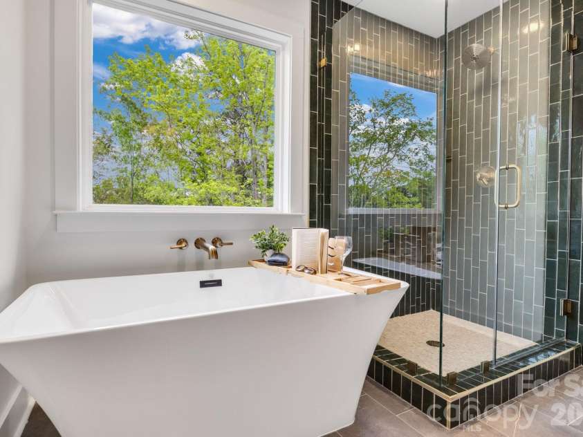 1500 Nectar Way, Kannapolis, NC 28083.  MLS# CAR4253065, YatesRealty ID 14808. Primary Bathroom 