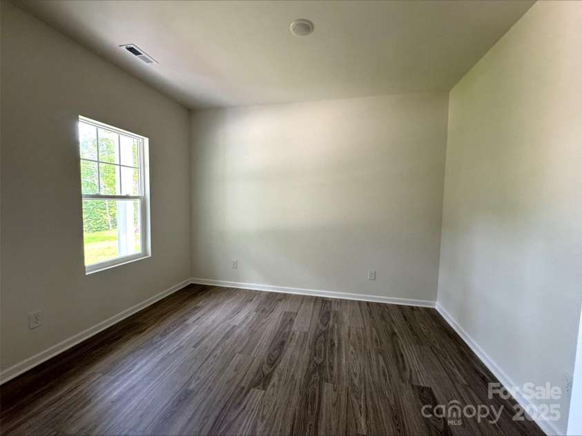 164 Wildwood Loop, Statesville, NC 28677.  MLS# CAR4203162, YatesRealty ID 14808. Bedroom