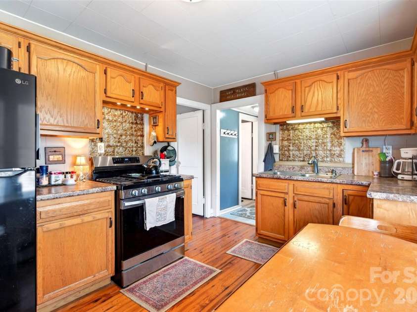 11 Dix Creek #2 Road, Leicester, NC 28748.  MLS# CAR4367192, YatesRealty ID 14809. 