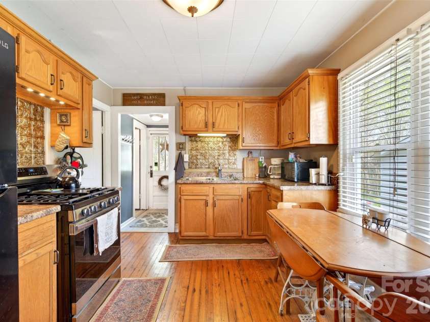 11 Dix Creek #2 Road, Leicester, NC 28748.  MLS# CAR4367192, YatesRealty ID 14809. 