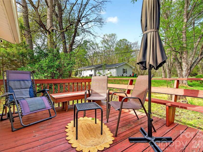 11 Dix Creek #2 Road, Leicester, NC 28748.  MLS# CAR4367192, YatesRealty ID 14809. 