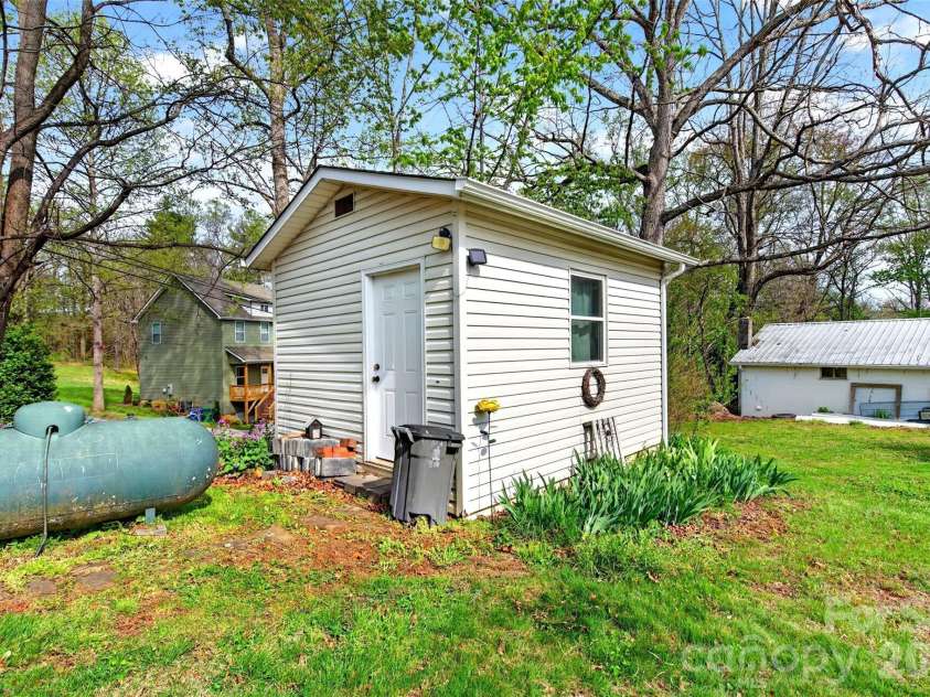 11 Dix Creek #2 Road, Leicester, NC 28748.  MLS# CAR4367192, YatesRealty ID 14809. 