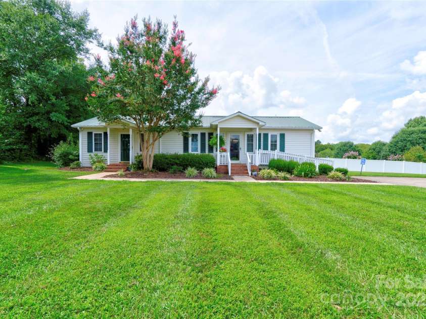 4009 Polkville Road, Shelby, NC 28150.  MLS# CAR4229032, YatesRealty ID 1481. Front