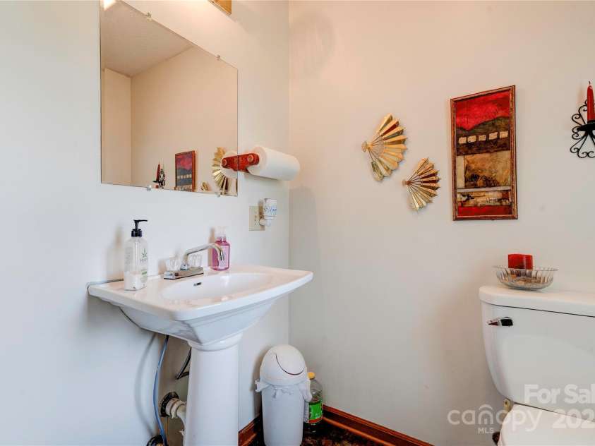 4009 Polkville Road, Shelby, NC 28150.  MLS# CAR4229032, YatesRealty ID 1481. Half Bath