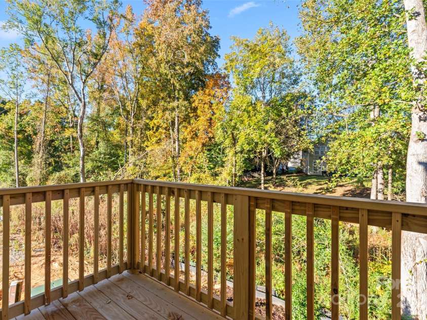 430 Bogue Drive, Fort Mill, SC 29708.  MLS# CAR4310642, YatesRealty ID 14811. 