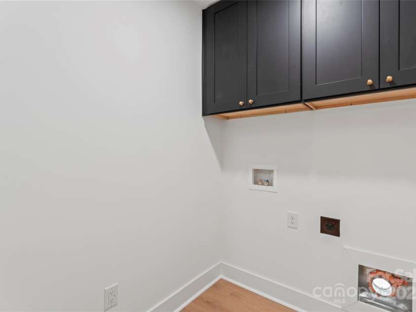 430 Bogue Drive, Fort Mill, SC 29708.  MLS# CAR4310642, YatesRealty ID 14811. 