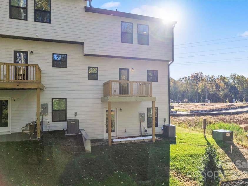 430 Bogue Drive, Fort Mill, SC 29708.  MLS# CAR4310642, YatesRealty ID 14811. 