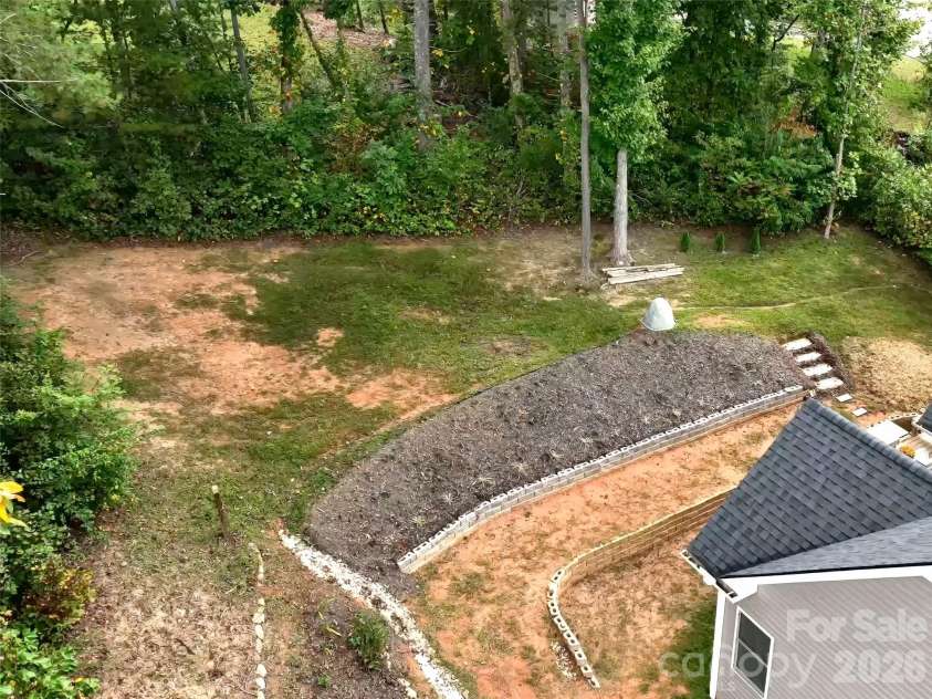 139 Clay Street, Fairview, NC 28730.  MLS# CAR4308296, YatesRealty ID 14813. 