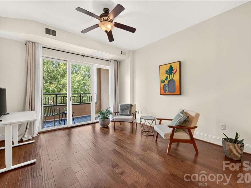 4625 Piedmont Row Drive, Charlotte, NC 28210.  MLS# CAR4400741, YatesRealty ID 14816. 