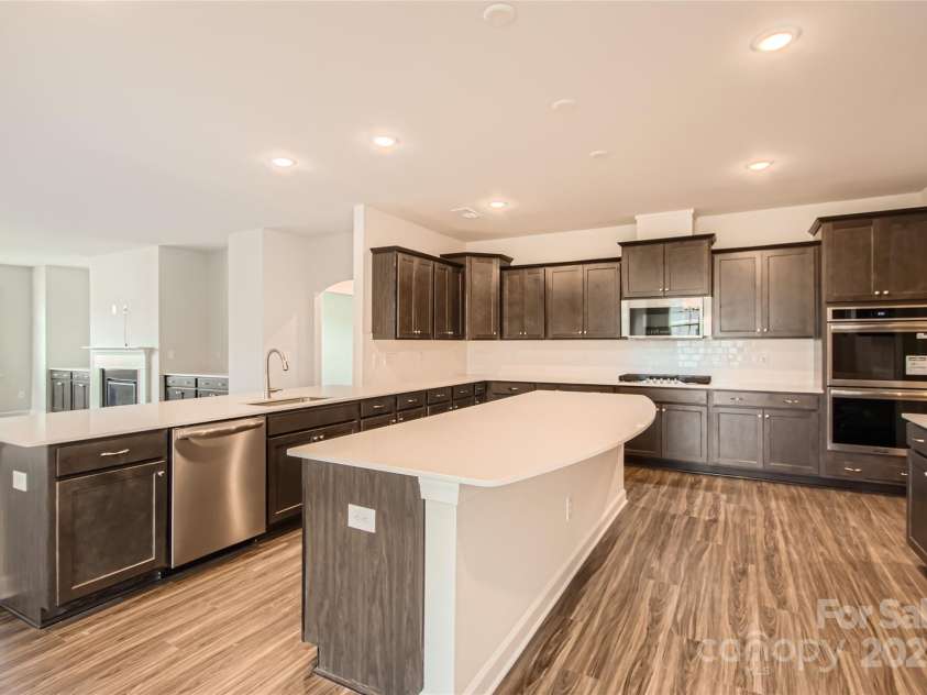 1541 Croydon Street, Indian Land, SC 29707.  MLS# CAR4244932, YatesRealty ID 14817. Kitchen