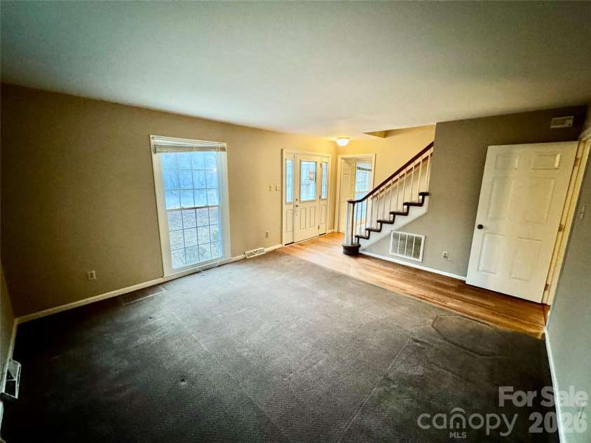 7817 Ritter Drive, Charlotte, NC 28270.  MLS# CAR4351493, YatesRealty ID 14818. 