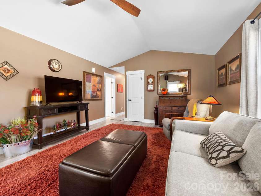 482 Booker Street, Asheville, NC 28803.  MLS# CAR4362039, YatesRealty ID 14819. 