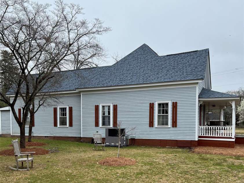 818 Calhoun Street, Johnston, SC 29832.  MLS# CAR4229029, YatesRealty ID 1482. 