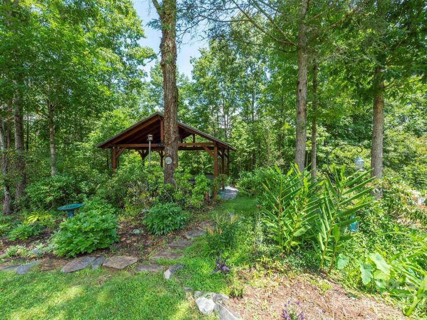 109B Star Trace Drive, Old Fort, NC 28762.  MLS# CAR4241809, YatesRealty ID 14820. 