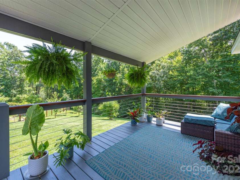 109B Star Trace Drive, Old Fort, NC 28762.  MLS# CAR4241809, YatesRealty ID 14820. 