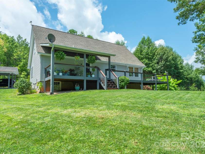 109B Star Trace Drive, Old Fort, NC 28762.  MLS# CAR4241809, YatesRealty ID 14820. 