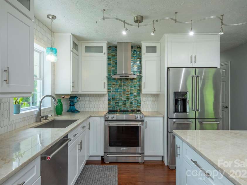 109B Star Trace Drive, Old Fort, NC 28762.  MLS# CAR4241809, YatesRealty ID 14820. 