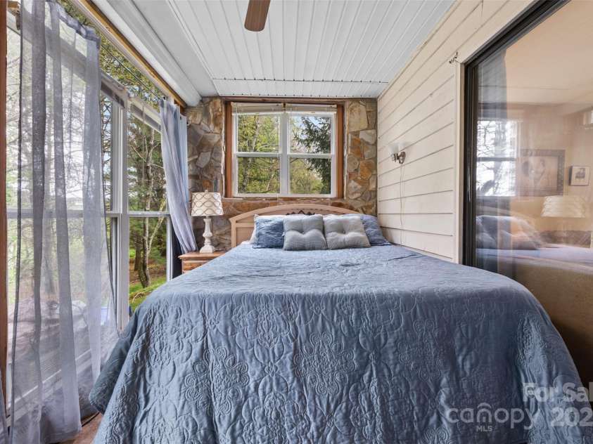 138 Village Drive, Boone, NC 28607.  MLS# CAR4250852, YatesRealty ID 14821. 