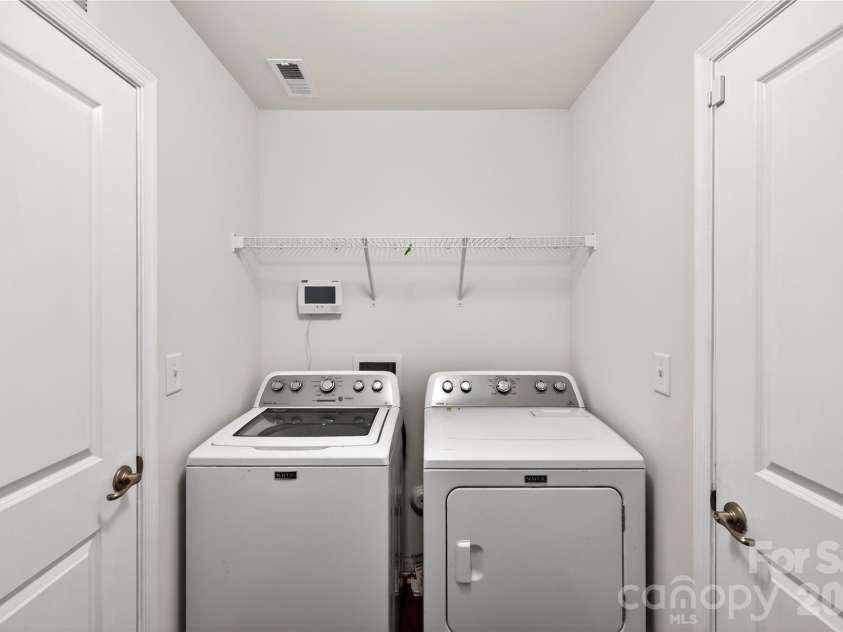 846 Longford Drive, Gastonia, NC 28056.  MLS# CAR4356610, YatesRealty ID 14821. 
