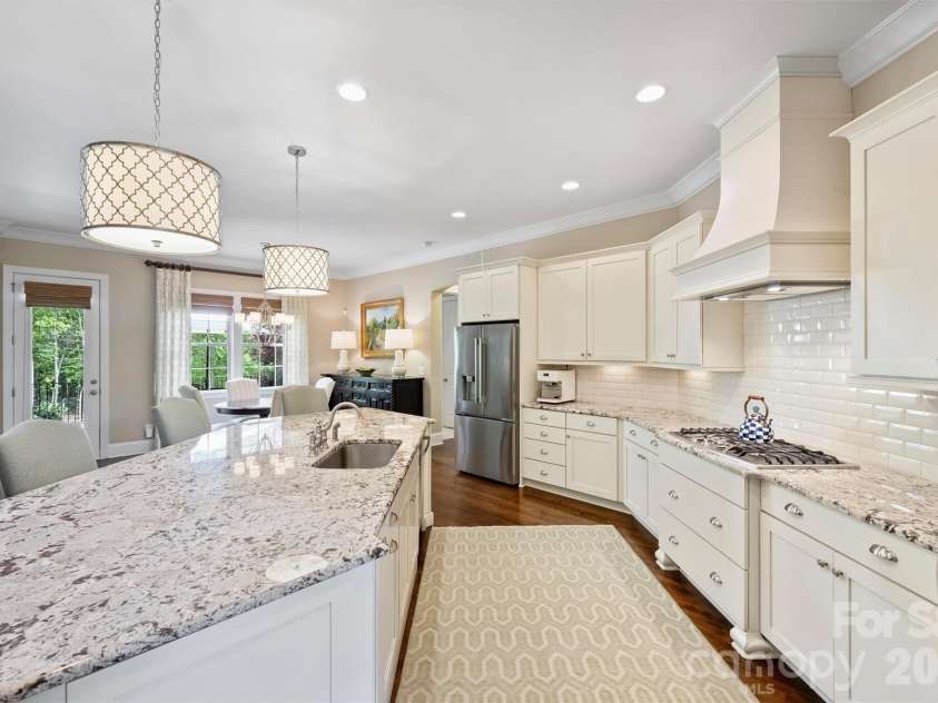 2209 Tatton Hall Road, Fort Mill, SC 29715.  MLS# CAR4366700, YatesRealty ID 14822. Kitchen