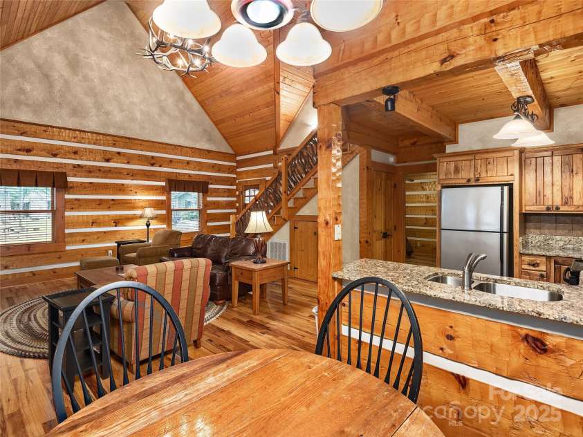 24 Rachels Circle, Maggie Valley, NC 28751.  MLS# CAR4243349, YatesRealty ID 14823. 