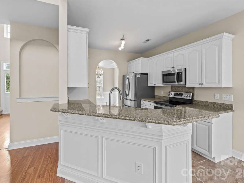 5106 Twin Cedars Drive, Monroe, NC 28110.  MLS# CAR4351559, YatesRealty ID 14823. 