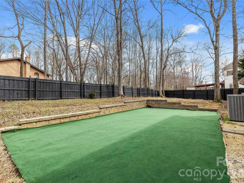 5106 Twin Cedars Drive, Monroe, NC 28110.  MLS# CAR4351559, YatesRealty ID 14823. 