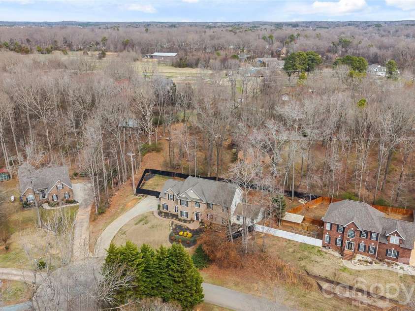 5106 Twin Cedars Drive, Monroe, NC 28110.  MLS# CAR4351559, YatesRealty ID 14823. 