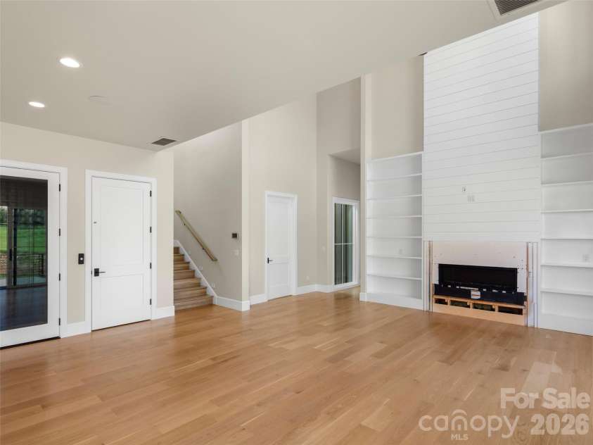 6 Walnut Valley Parkway, Arden, NC 28704.  MLS# CAR4368458, YatesRealty ID 14824. 