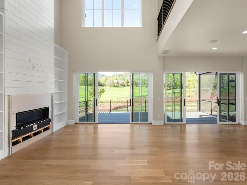 6 Walnut Valley Parkway, Arden, NC 28704.  MLS# CAR4368458, YatesRealty ID 14824. 