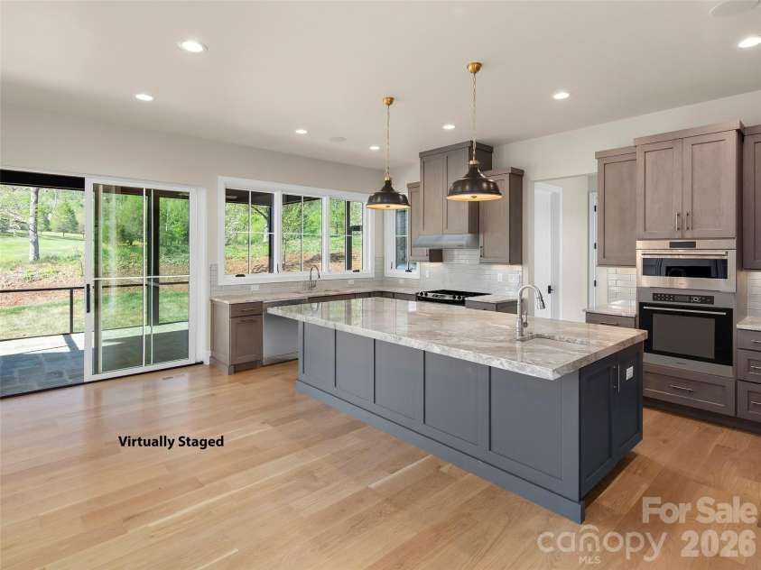 6 Walnut Valley Parkway, Arden, NC 28704.  MLS# CAR4368458, YatesRealty ID 14824. 