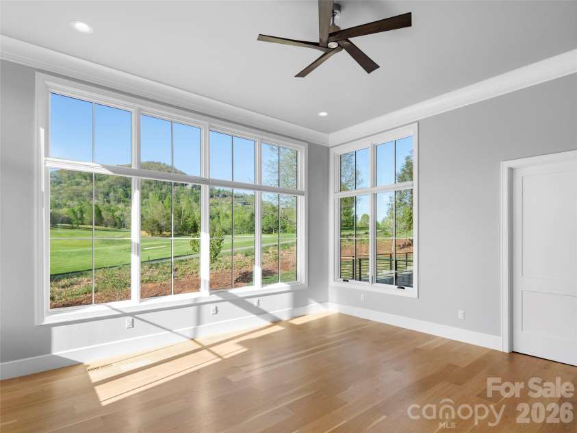 6 Walnut Valley Parkway, Arden, NC 28704.  MLS# CAR4368458, YatesRealty ID 14824. 