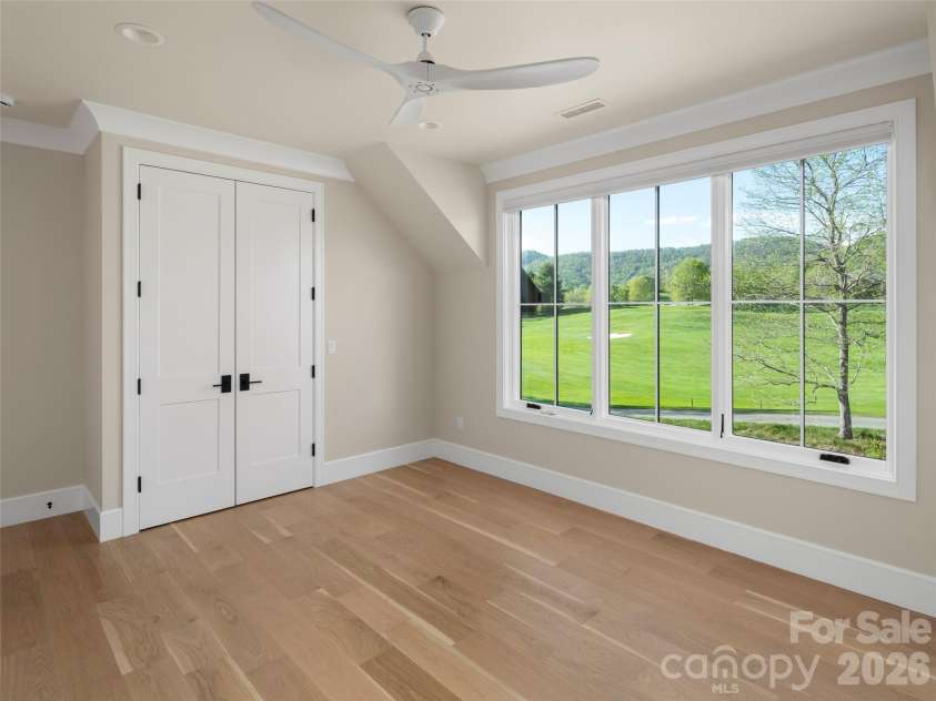 6 Walnut Valley Parkway, Arden, NC 28704.  MLS# CAR4368458, YatesRealty ID 14824. 