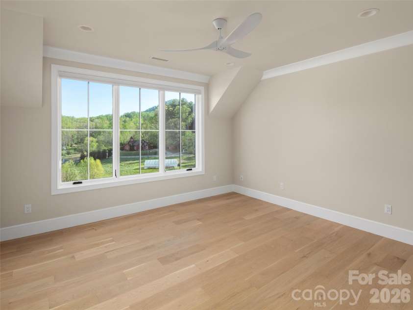 6 Walnut Valley Parkway, Arden, NC 28704.  MLS# CAR4368458, YatesRealty ID 14824. 