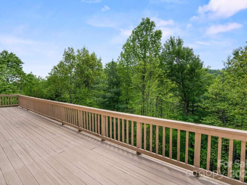 132 Vacation Way, Millers Creek, NC 28651.  MLS# CAR4254466, YatesRealty ID 14827. 