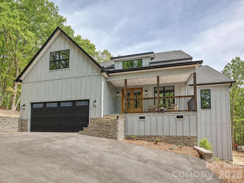 5310 Liberty Hill Road, York, SC 29745.  MLS# CAR4354185, YatesRealty ID 14827. Garage Door Digitally Rendered