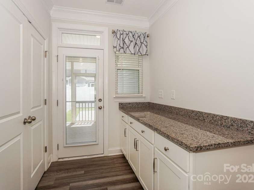 110 Synandra Drive, Mooresville, NC 28117.  MLS# CAR4256864, YatesRealty ID 14828. Butler Area