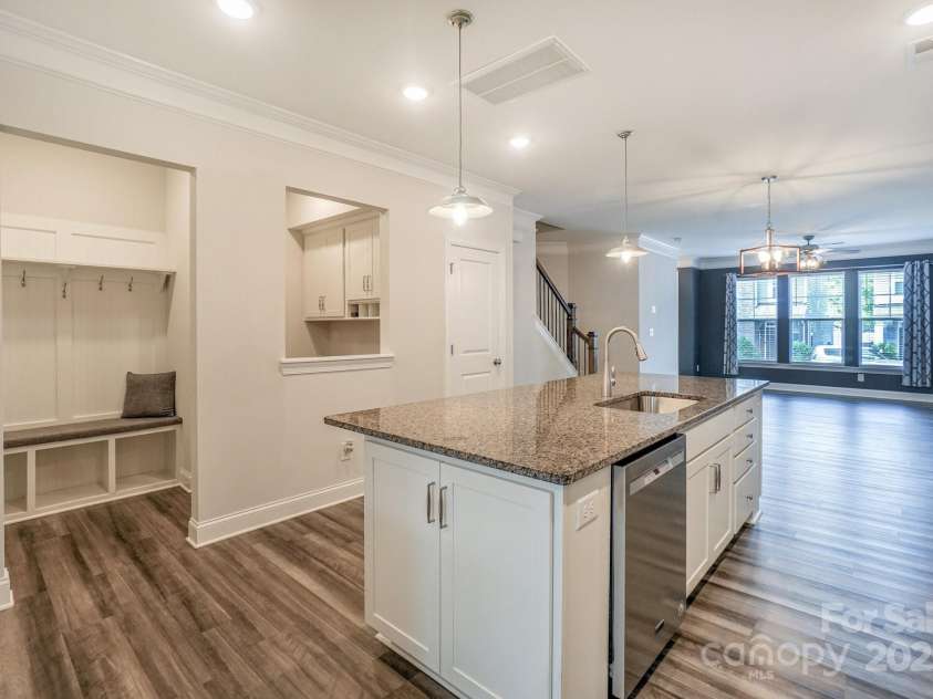 110 Synandra Drive, Mooresville, NC 28117.  MLS# CAR4256864, YatesRealty ID 14828. Kitchen