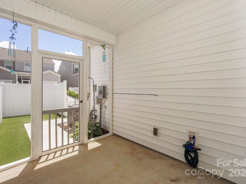 110 Synandra Drive, Mooresville, NC 28117.  MLS# CAR4256864, YatesRealty ID 14828. Screened-n-Porch