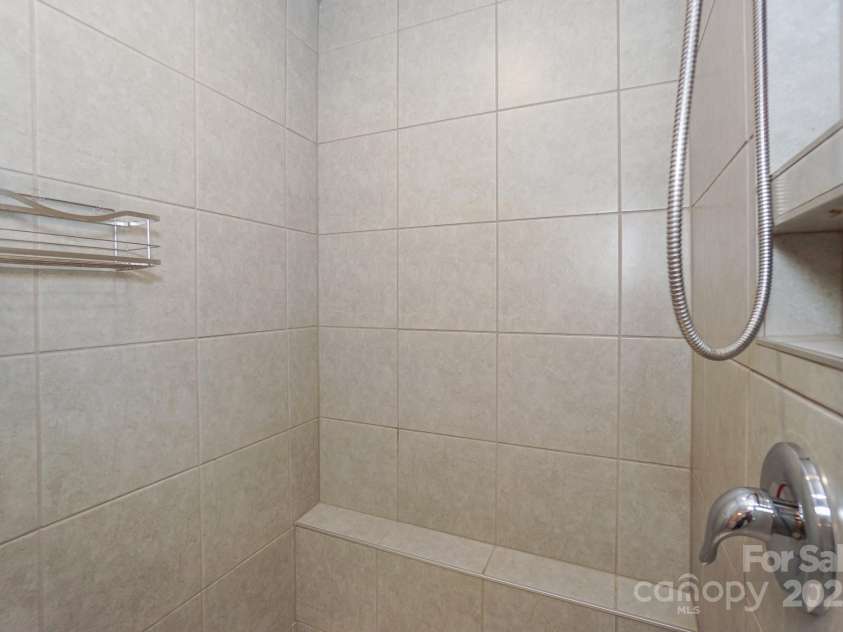 110 Synandra Drive, Mooresville, NC 28117.  MLS# CAR4256864, YatesRealty ID 14828. Shower #2