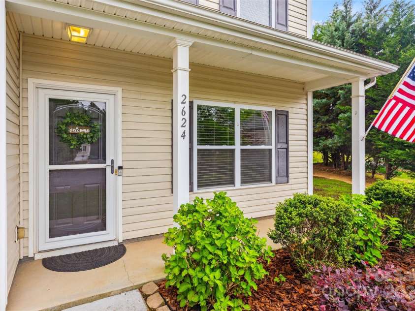 2624 St Helena Court, Fort Mill, SC 29715.  MLS# CAR4248079, YatesRealty ID 14829. 