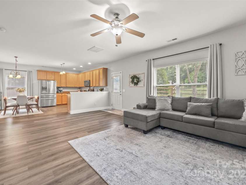 2624 St Helena Court, Fort Mill, SC 29715.  MLS# CAR4248079, YatesRealty ID 14829. 