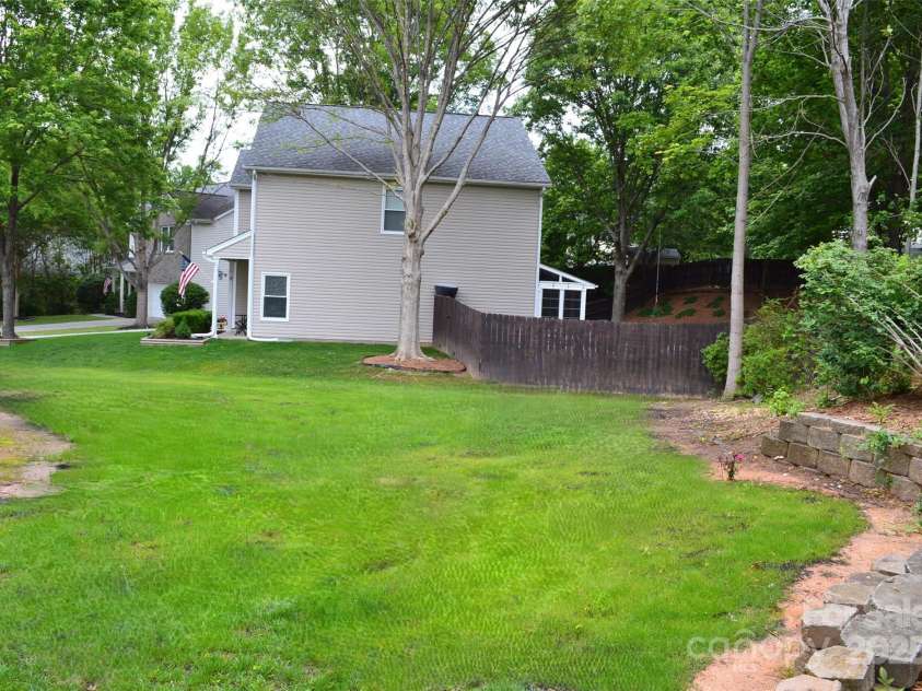2624 St Helena Court, Fort Mill, SC 29715.  MLS# CAR4248079, YatesRealty ID 14829. 