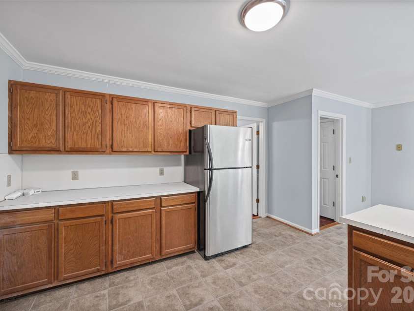 3221 Hitching Post Lane, Rock Hill, SC 29732.  MLS# CAR4359878, YatesRealty ID 14829. 