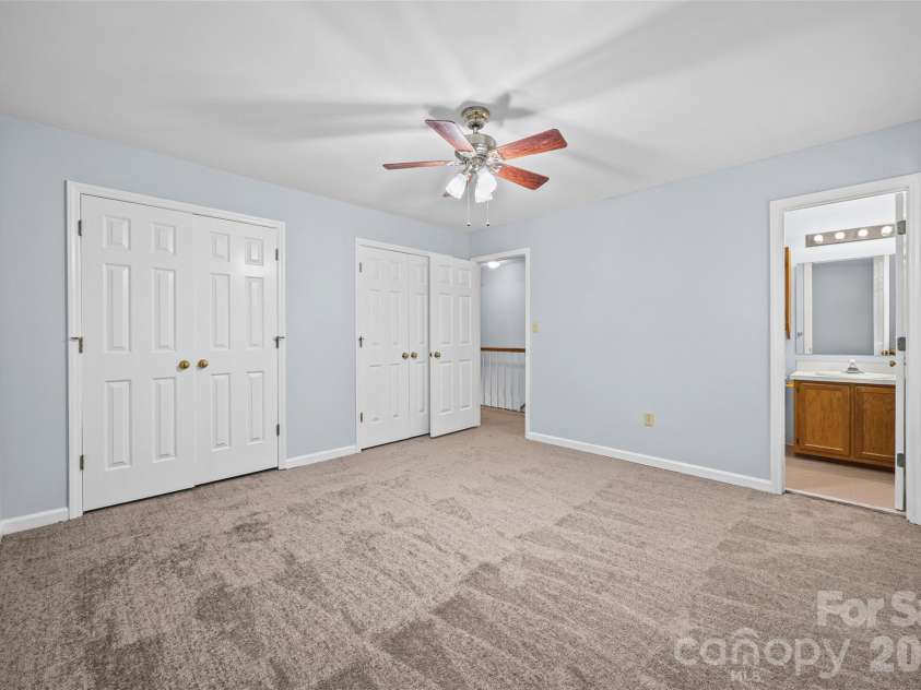 3221 Hitching Post Lane, Rock Hill, SC 29732.  MLS# CAR4359878, YatesRealty ID 14829. 