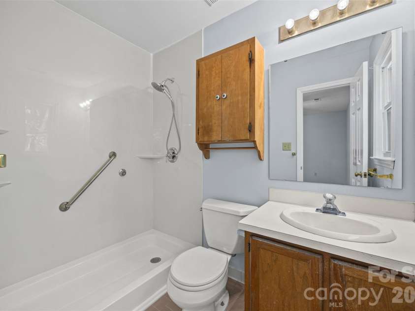 3221 Hitching Post Lane, Rock Hill, SC 29732.  MLS# CAR4359878, YatesRealty ID 14829. 