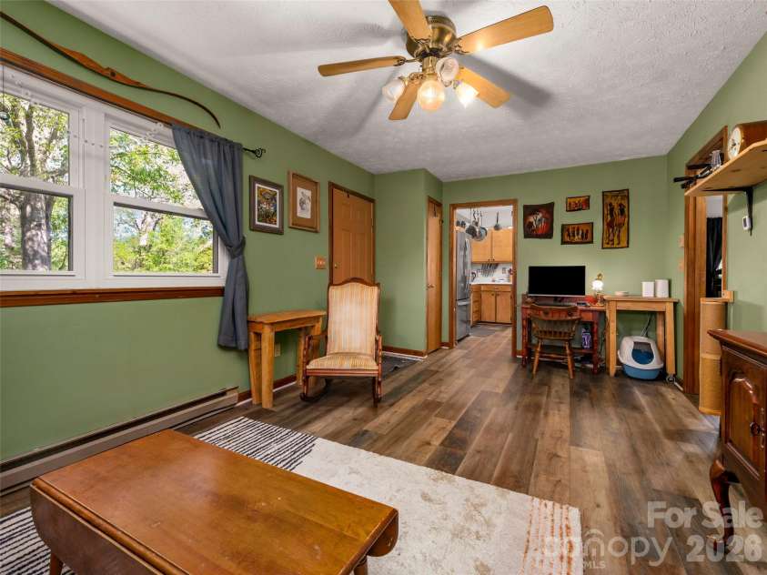 1737 Shano Drive, Hendersonville, NC 28791.  MLS# CAR4373345, YatesRealty ID 14830. 