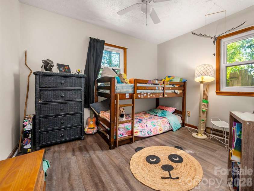 1737 Shano Drive, Hendersonville, NC 28791.  MLS# CAR4373345, YatesRealty ID 14830. 