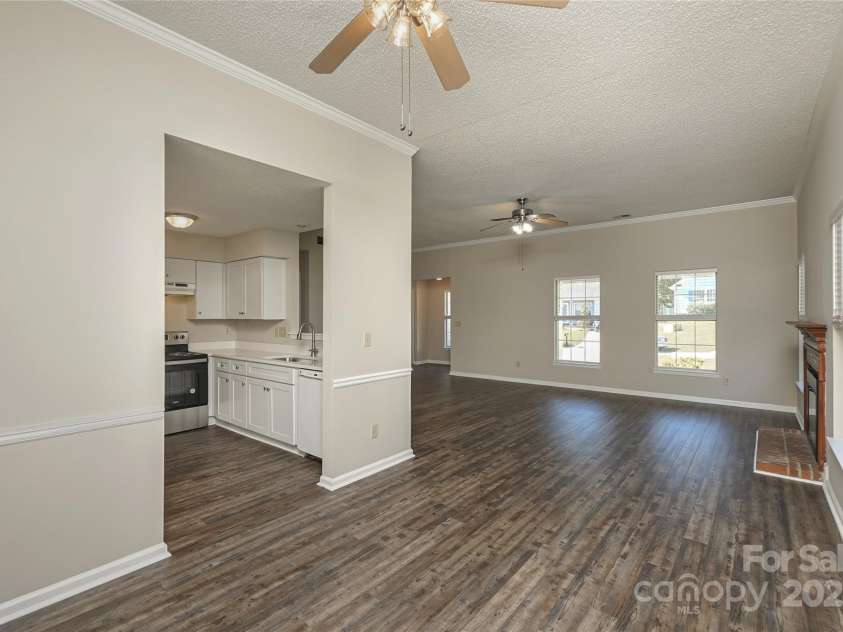 14301 Beryl Court, Pineville, NC 28134.  MLS# CAR4191983, YatesRealty ID 14833. 