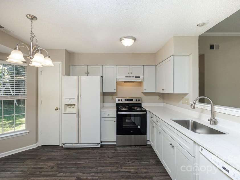 14301 Beryl Court, Pineville, NC 28134.  MLS# CAR4191983, YatesRealty ID 14833. 